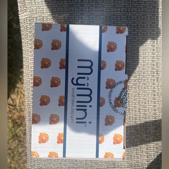 MyMini™ Personal Electric Griddle Red - Picture 2 of 5